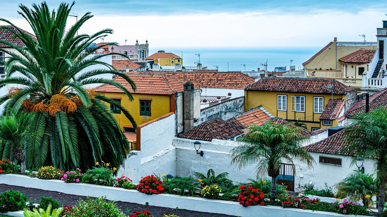 Provocările insulelor Tenerife. Comportamentul turiștilor care atrage amenzi uriașe