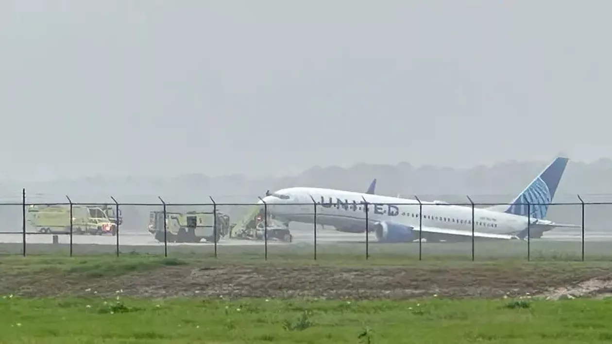 Un avion Boeing 737 MAX a ieșit de pe pista aeroportului din Houston. La bord erau 166 de persoane