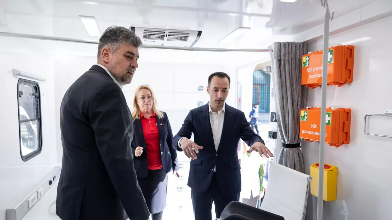 Caravane medicale pentru mediul rural. Marcel Ciolacu: Oamenii au nevoie de acces la servicii de sănătate, indiferent dacă trăiesc la oraș, la sat, în zone izolate (FOTO, VIDEO)