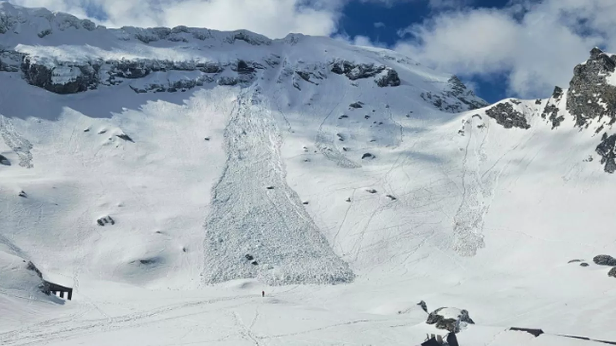 Avalanșă la Bâlea Lac. Ce avertisment au dat meteorologii (FOTO)