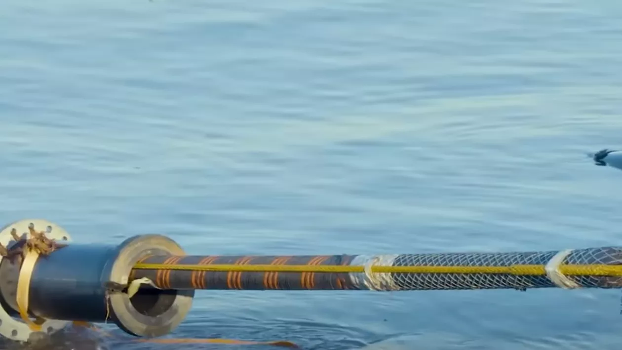 „Războiul hibrid” submarin amenință siguranța unui miliard de oameni, avertizează un comandant NATO