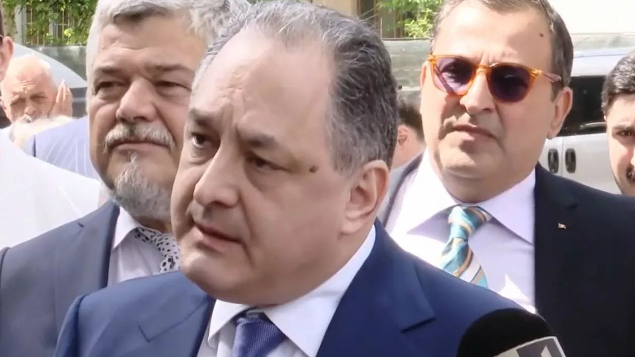 Vanghelie candidează la Primăria Sectorului 5: „Să ducem învățământul la standardele cele mai mari din lume” / Critici la adresa lui Piedone: „Ne bucurăm că punem nişte colţuri cu iarbă şi nişte borduri şi restul nimic...” (VIDEO)