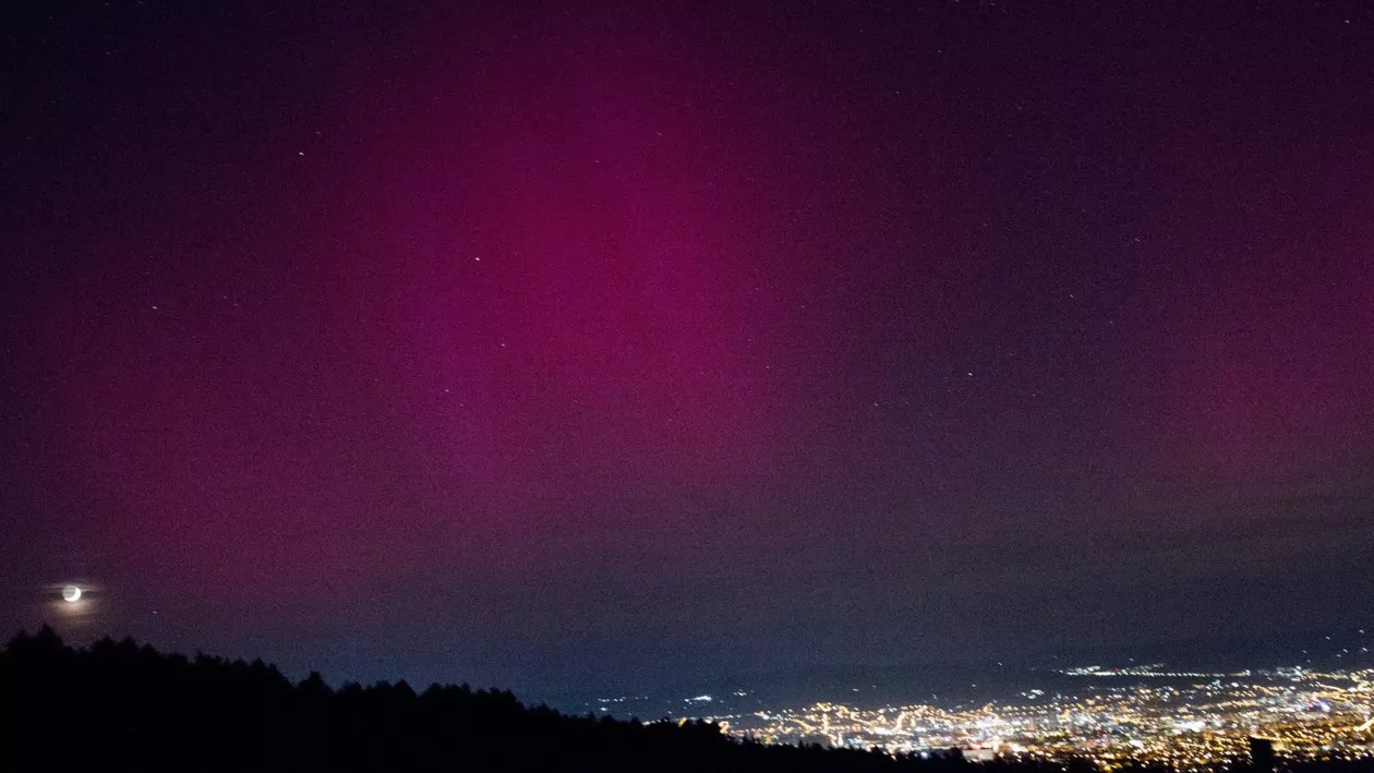 Aurora boreală ar putea fi vizibilă din nou, la începutul lunii iunie. Unde poate fi văzută