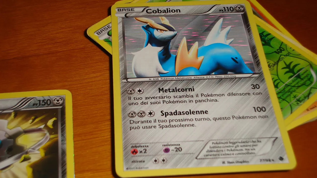 Un Yakuza a fost arestat de poliția din Tokyo sub acuzația că a furat cărți Pokemon