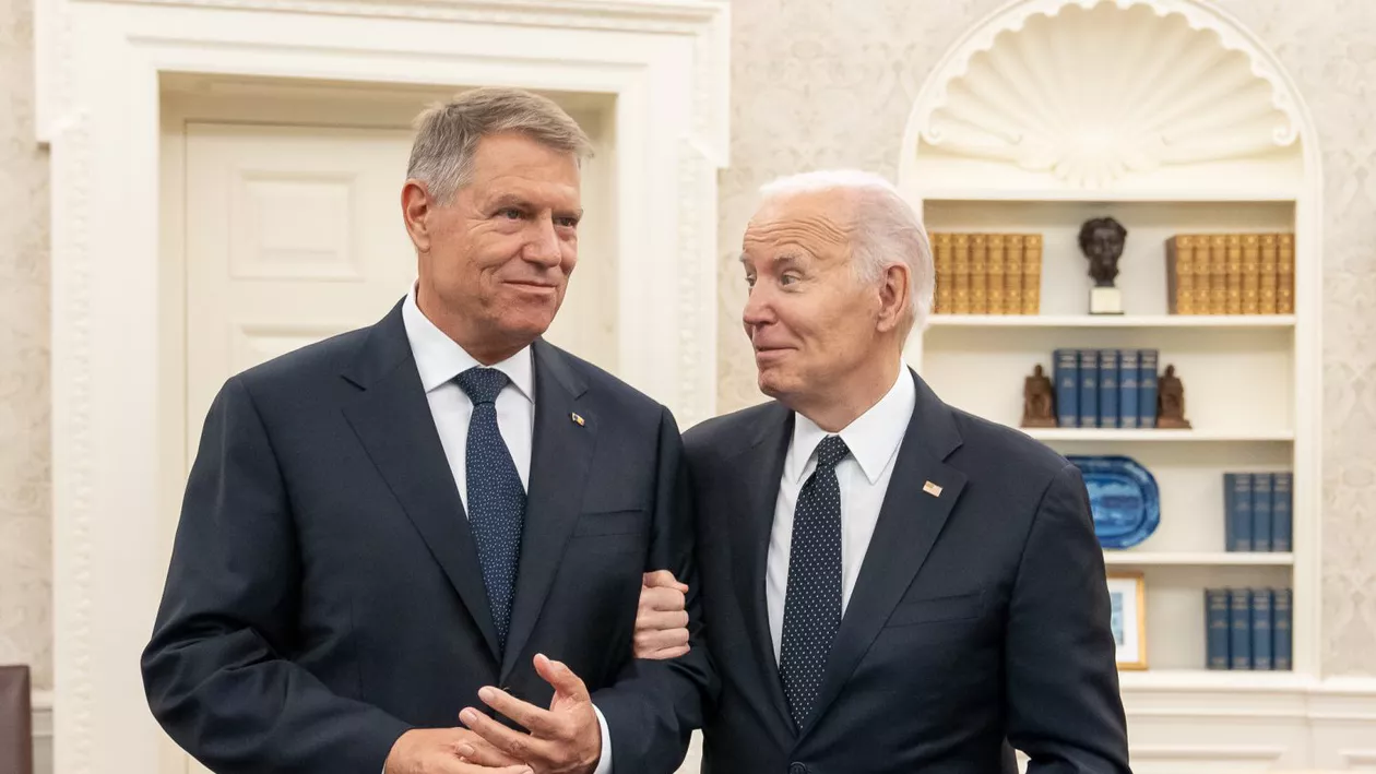 Klaus Iohannis, întrebat dacă Joe Biden îi susține candidatura la NATO: Am decis să continuăm dialogul. Discuția a fost una relativ scurtă / Există riscul să nu se ajungă la un consens până la summitul din iulie (VIDEO)