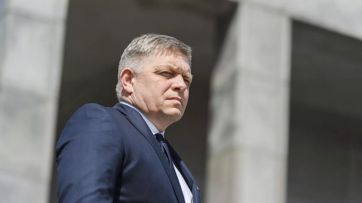 Premierul slovac Robert Fico și-a recăpătat cunoștința. Acesta a suferit o operație de câteva ore după ce a fost împușcat / Vicepremierul slovac: „Nu mai este într-o situație care să-i pună viața în pericol în acest moment