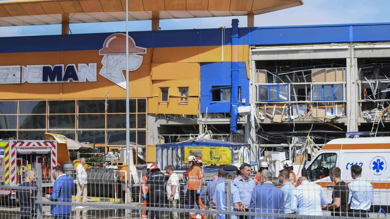 Procurorii Parchetului de pe lângă Tribunalul Botoşani anchetează explozia de la Dedeman