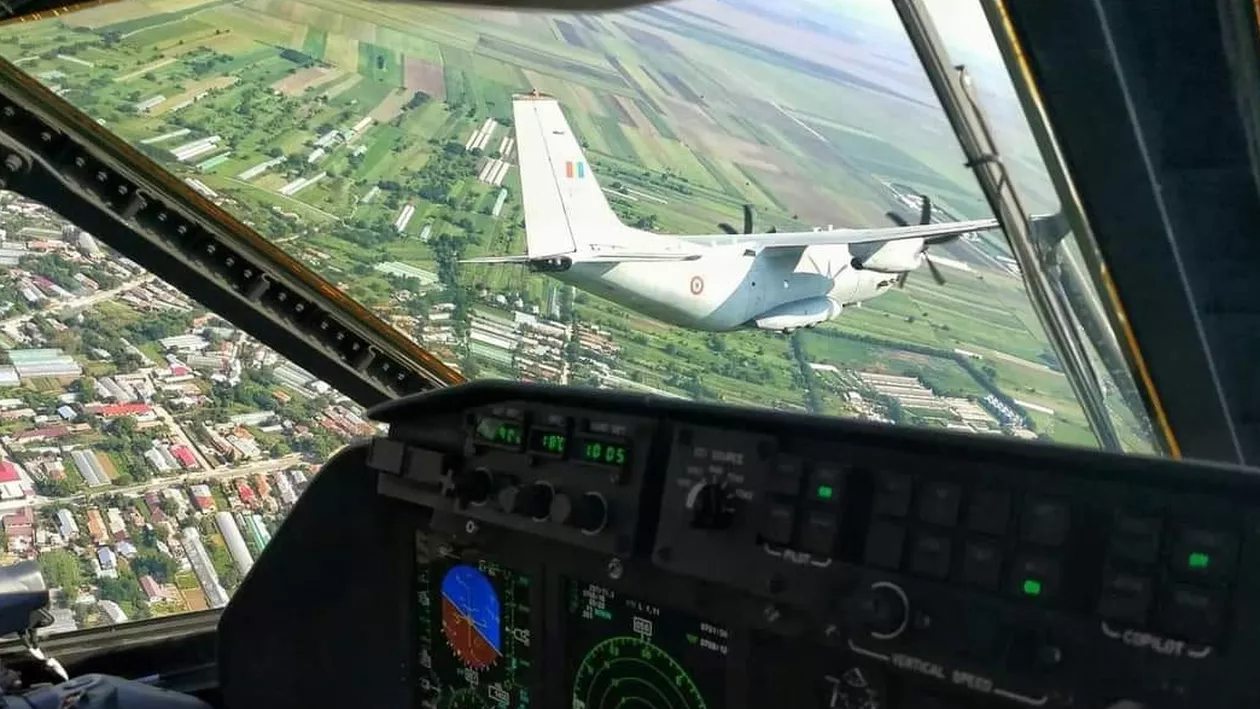 Două avioane Spartan acționează la stingerea unui incendiu de pădure, în Mehedinți. Anunțul MApN