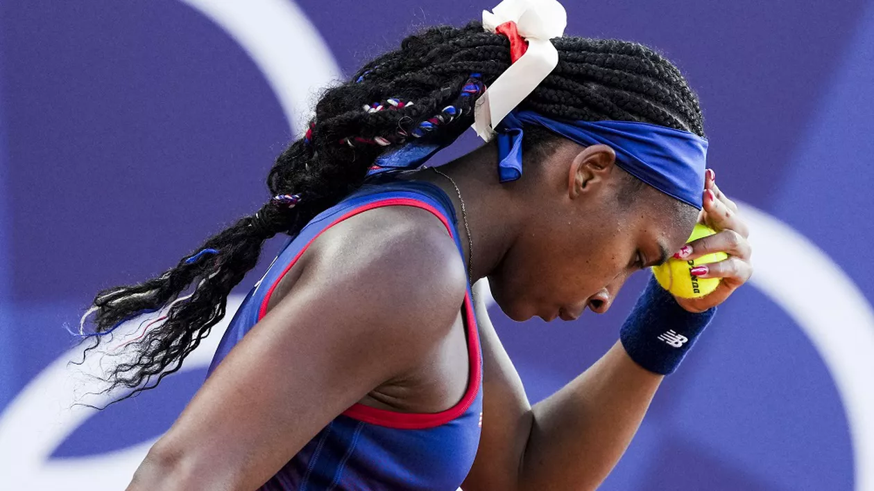 Coco Gauff, eliminată cu scandal de la Jocurile Olimpice. Campioana de la US Open a început să plângă și s-a certat cu arbitrul după o decizie controversată (VIDEO)