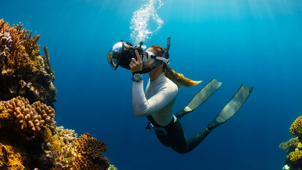 Chinez, blocat 5 zile sub apă. Cum a supraviețuit și care a fost primul lucru pe care l-a cerut după ce a fost salvat