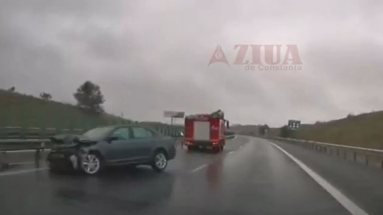 Primarul Constanței, implicat într-un accident pe autostrada A2. Vergil Chițac a fost transportat la spital (VIDEO)
