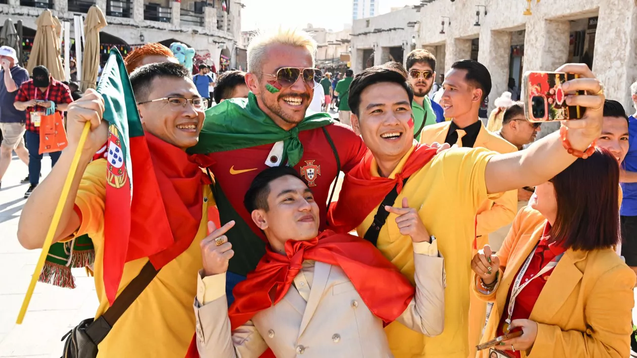 Fotbal geopolitic: Interzisă de FIFA, echipa Rusiei a luptat pentru 10.000 de dolari în Vietnam