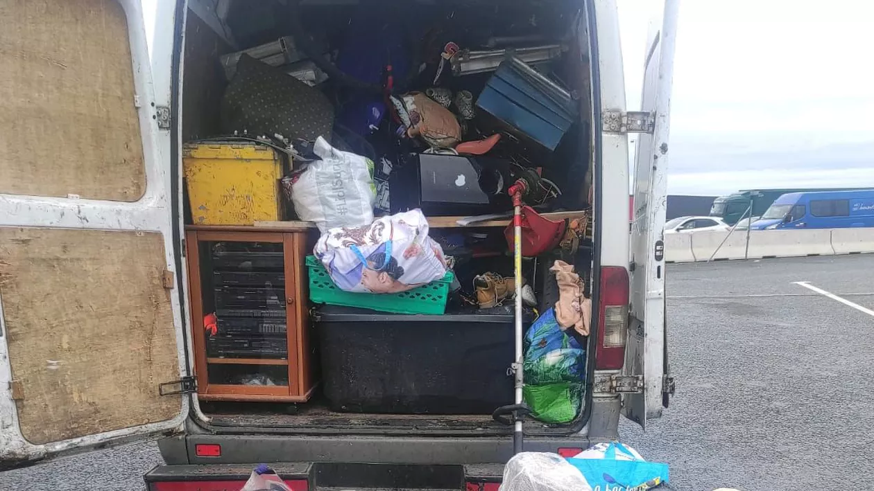 Peste 200 de tone de deșeuri care urmau să intre în România au fost