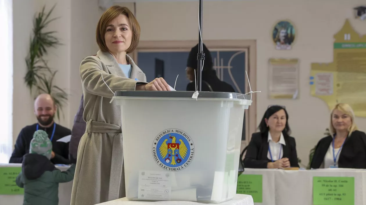 Autoritățile din Republica Moldova au arestat 74 de persoane pentru un presupus complot rusesc înaintea alegerilor parlamentare