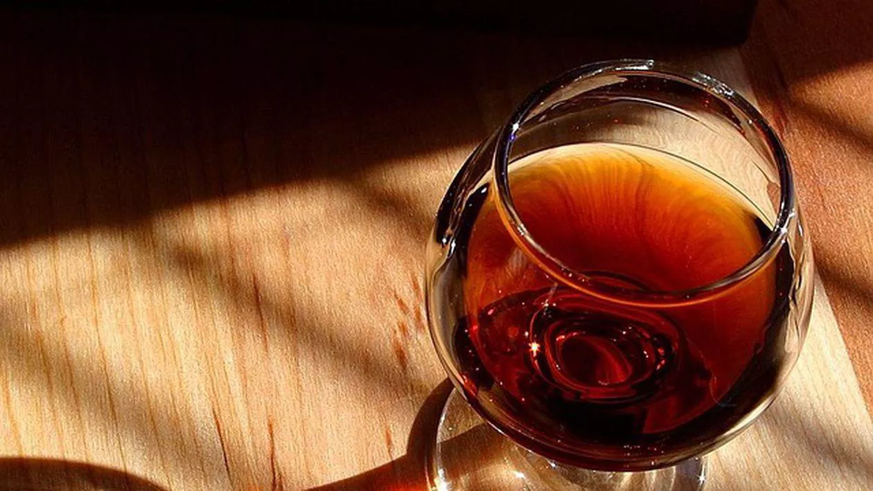 Angajații producătorului francez de coniac Hennessy protestează împotriva planului de îmbuteliere a băuturii în China pe fondul amenințării tarifare