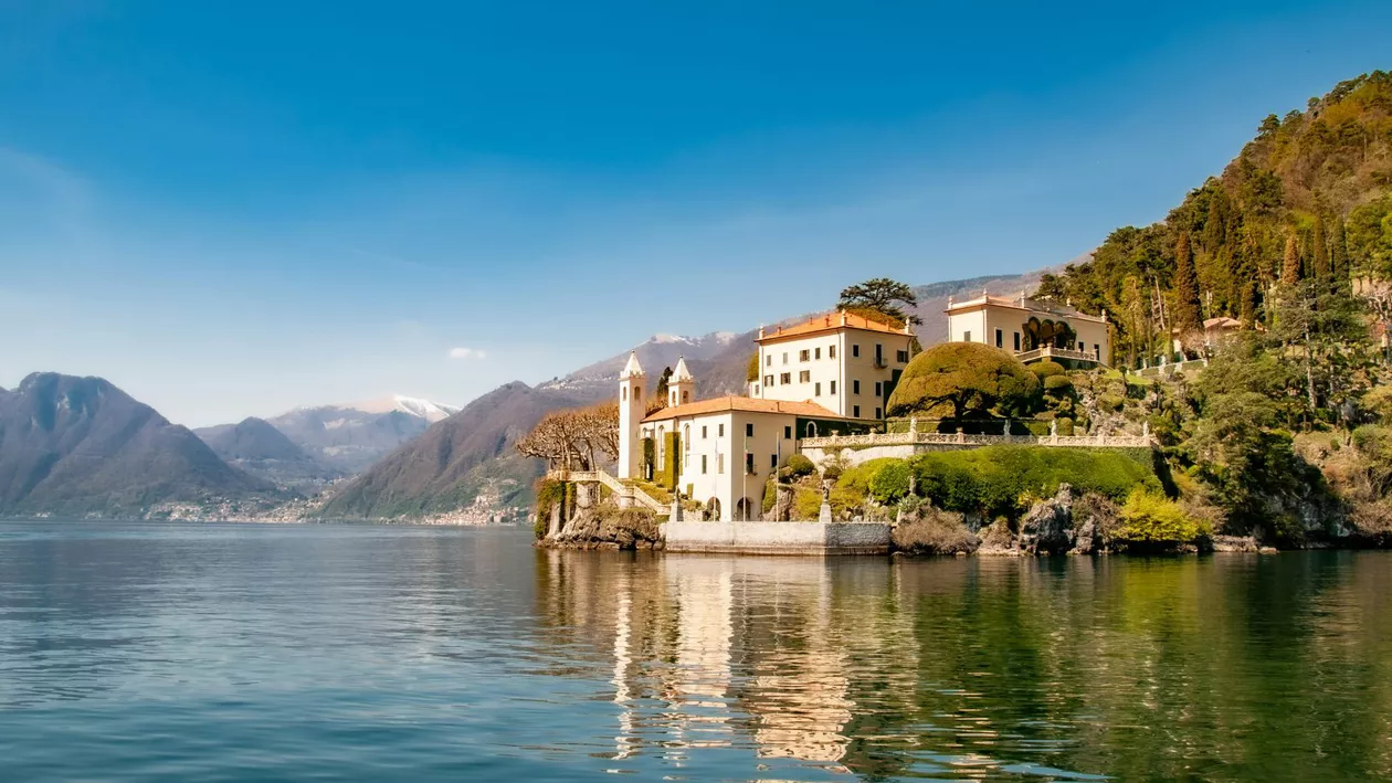 Turiștii din Italia pot acum cumpăra conserve de „aer proaspăt” din zona Lacului Como. Cât costă bucata