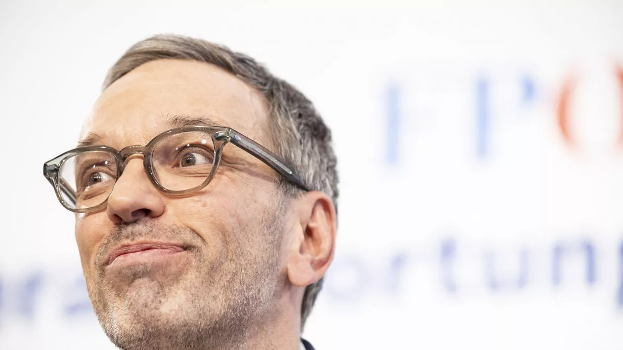 Criza din Austria: Cine îl înlocuiește pe Karl Nehammer la conducerea Partidului Popular / Noul cancelar ar putea fi Herbert Kickl, liderul Partidului Libertății, de extremă dreaptă