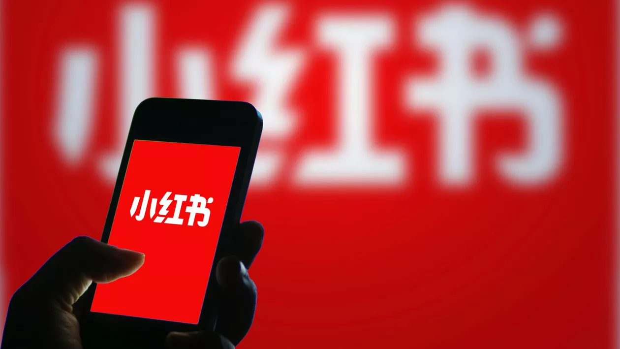 Utilizatorii americani migrează spre rețeaua socială chineză Xiaohongshu/RedNote în semn de protest față de posibila decizie de interzicere a TikTok-ului în SUA
