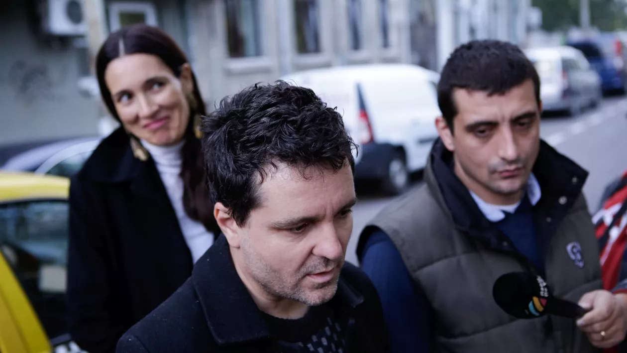 Nicușor Dan, amintiri de când mergea cu George Simion la proteste: „A fost prin 2006 - 2008. Atunci era un om normal, dar s-a schimbat, joacă un rol” / Cum a ajuns partidul ”antisistem” AUR să facă jocurile PSD la Capitală (VIDEO)