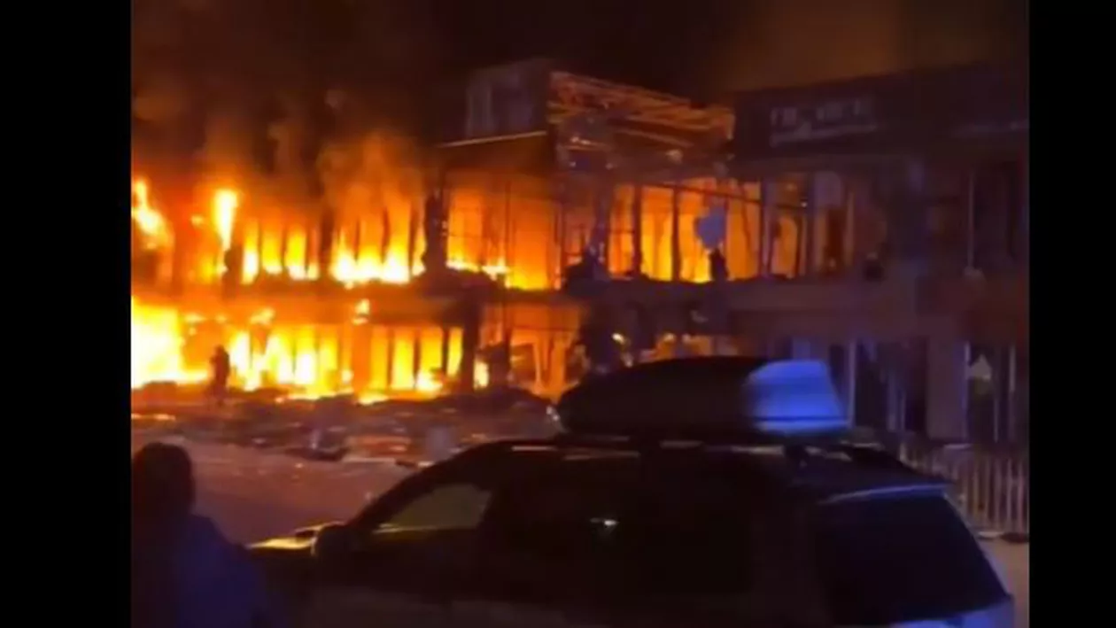 Odesa, atacată cu un val de drone: Explozii puternice și întreruperi de energie electrică (VIDEO)