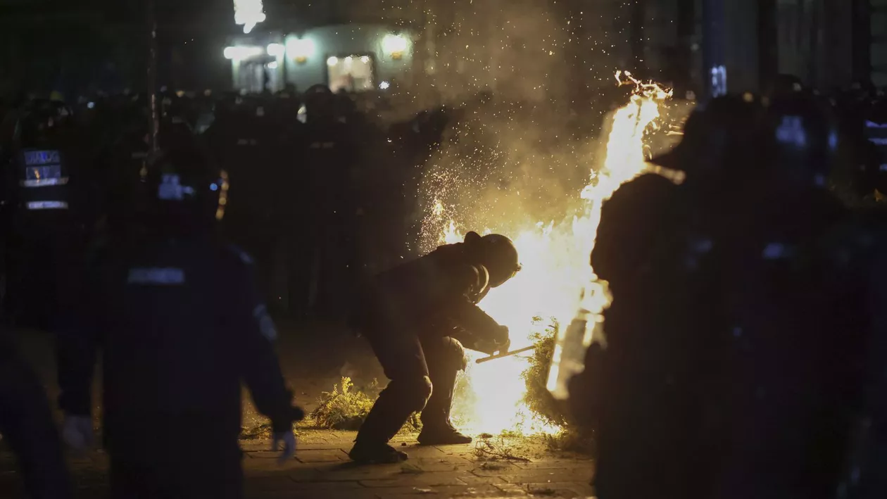 Dosarul violențelor de la Biroul Electoral Central. Procurorii au reținut nouă persoane