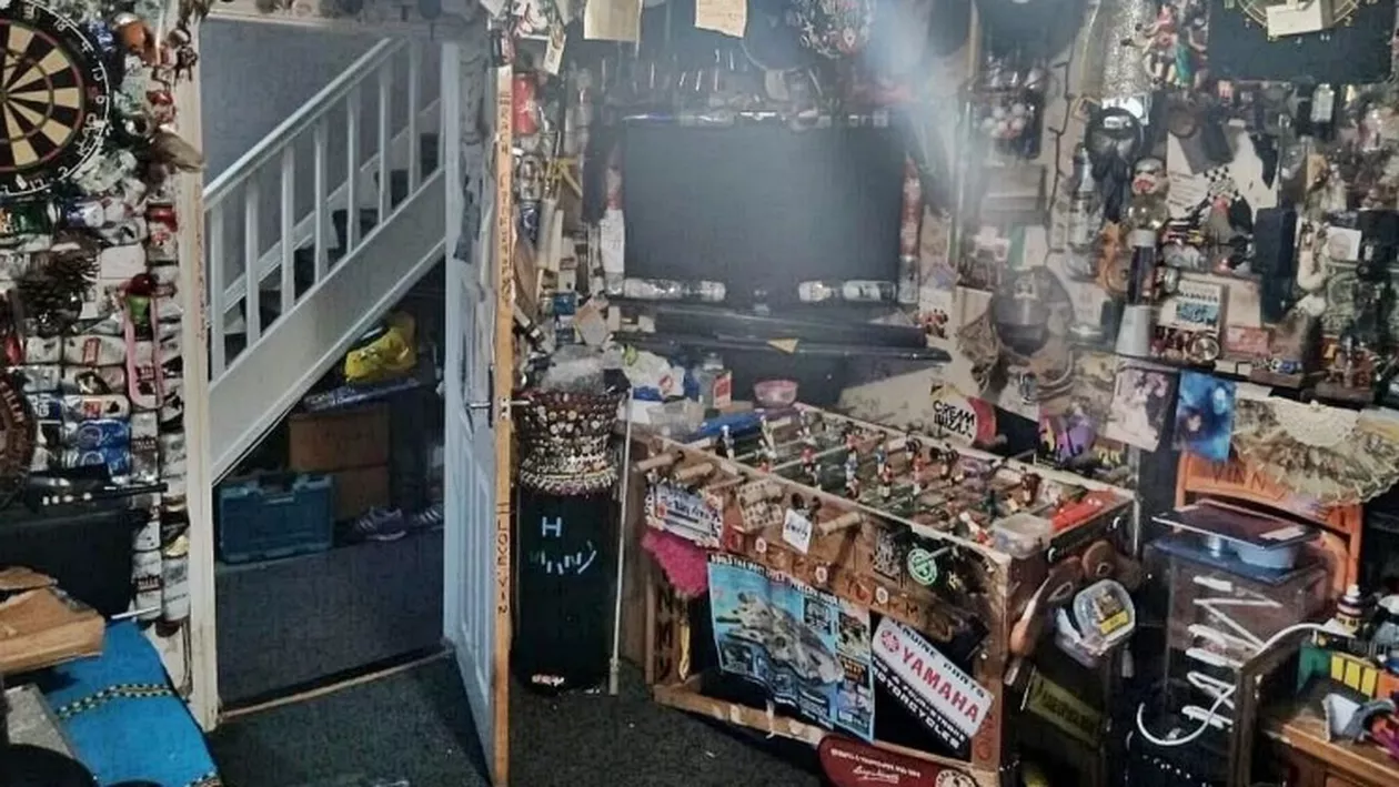 Casa cu un secret uluitor! Pare normală la exterior, dar interiorul te va lăsa fără cuvinte