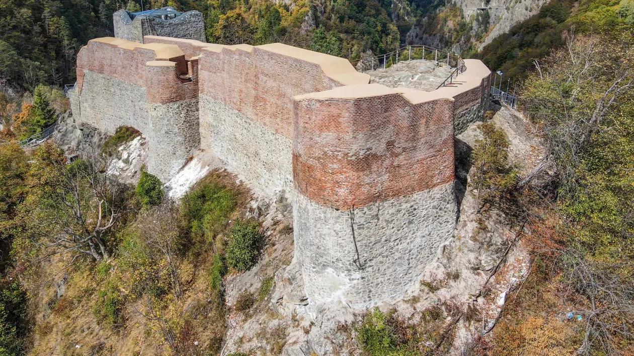 Cetatea Poenari se redeschide. Iată care va fi programul de vizită