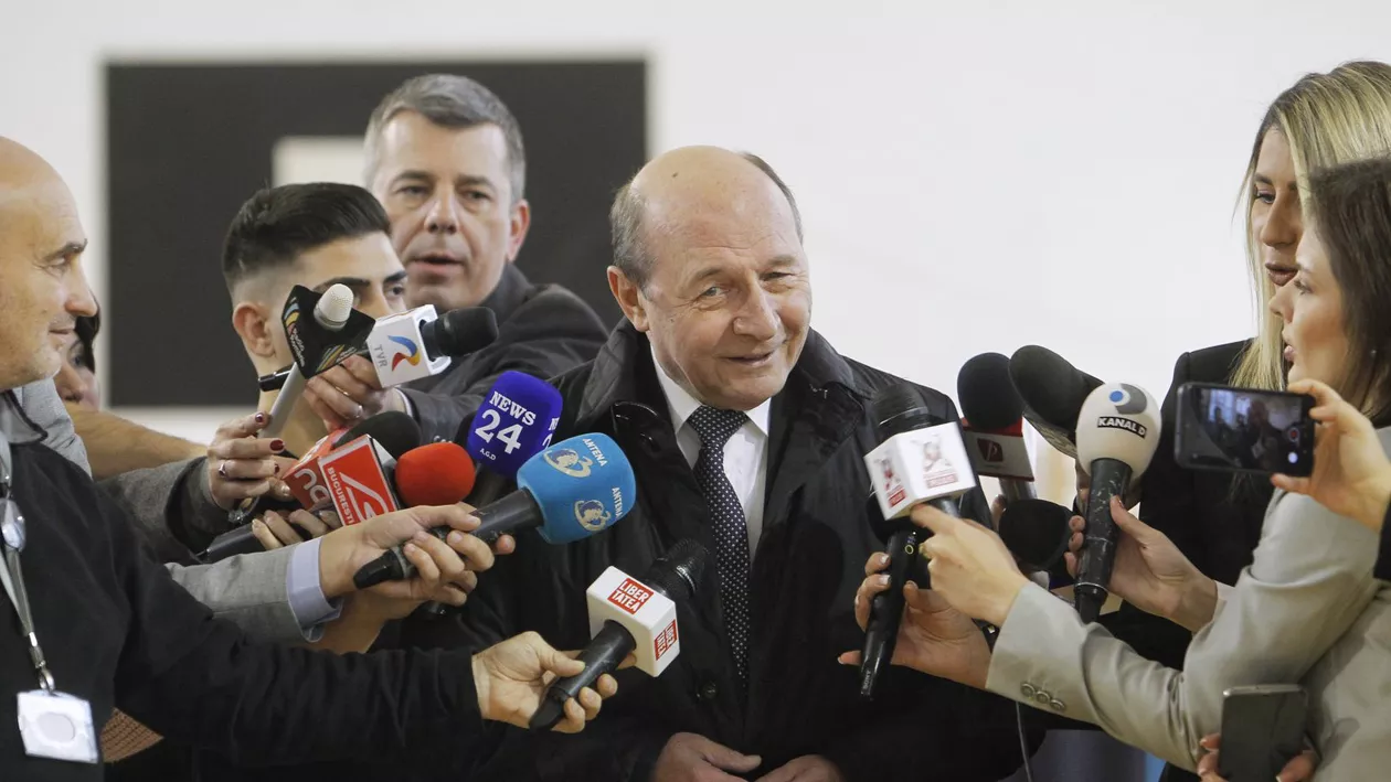 Cum s-au furat alegerile, până acum, în România? Traian Băsescu a anunțat că va face câteva dezvăluiri: Vom vedea cu probe