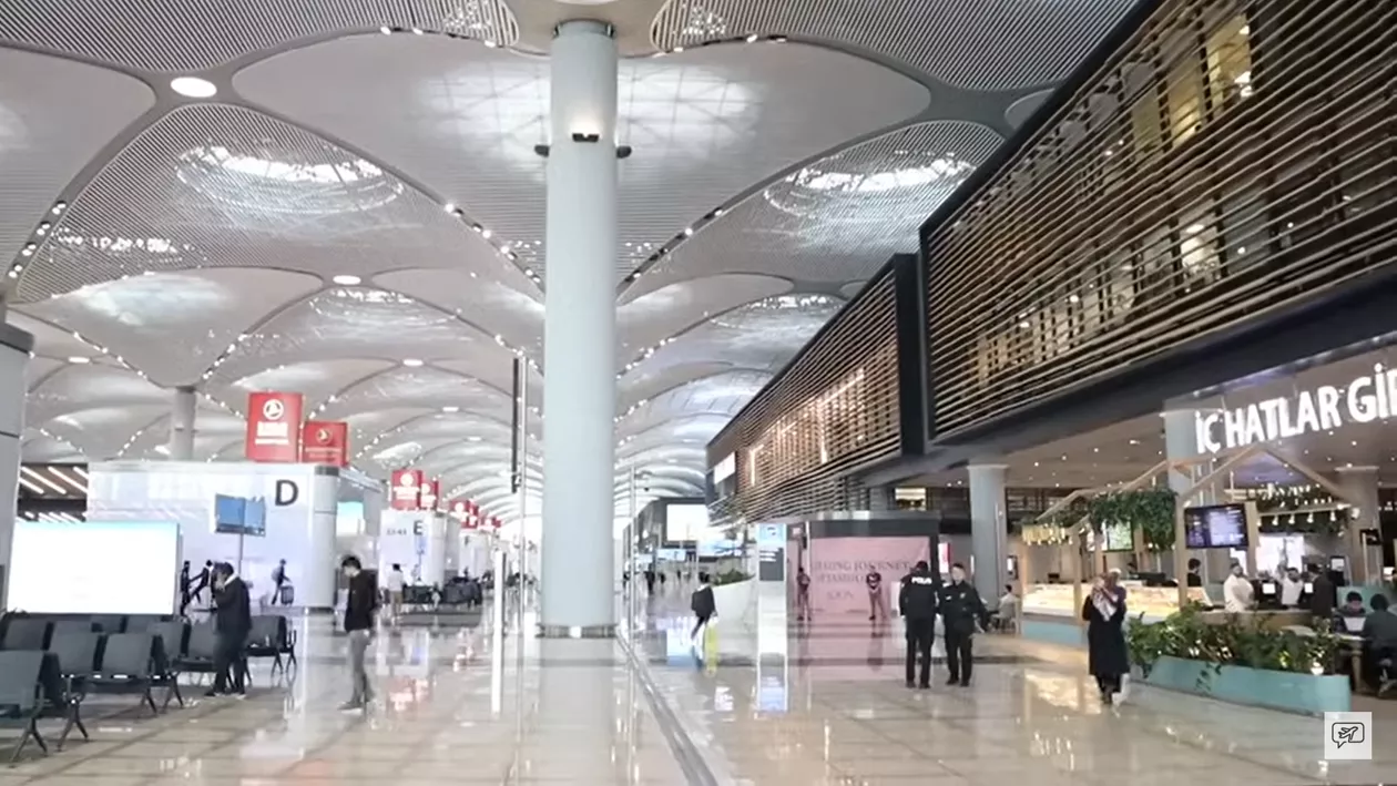 Prețuri șocante pe aeroportul din Istanbul: De ce călătorii sunt revoltați de costurile exagerate
