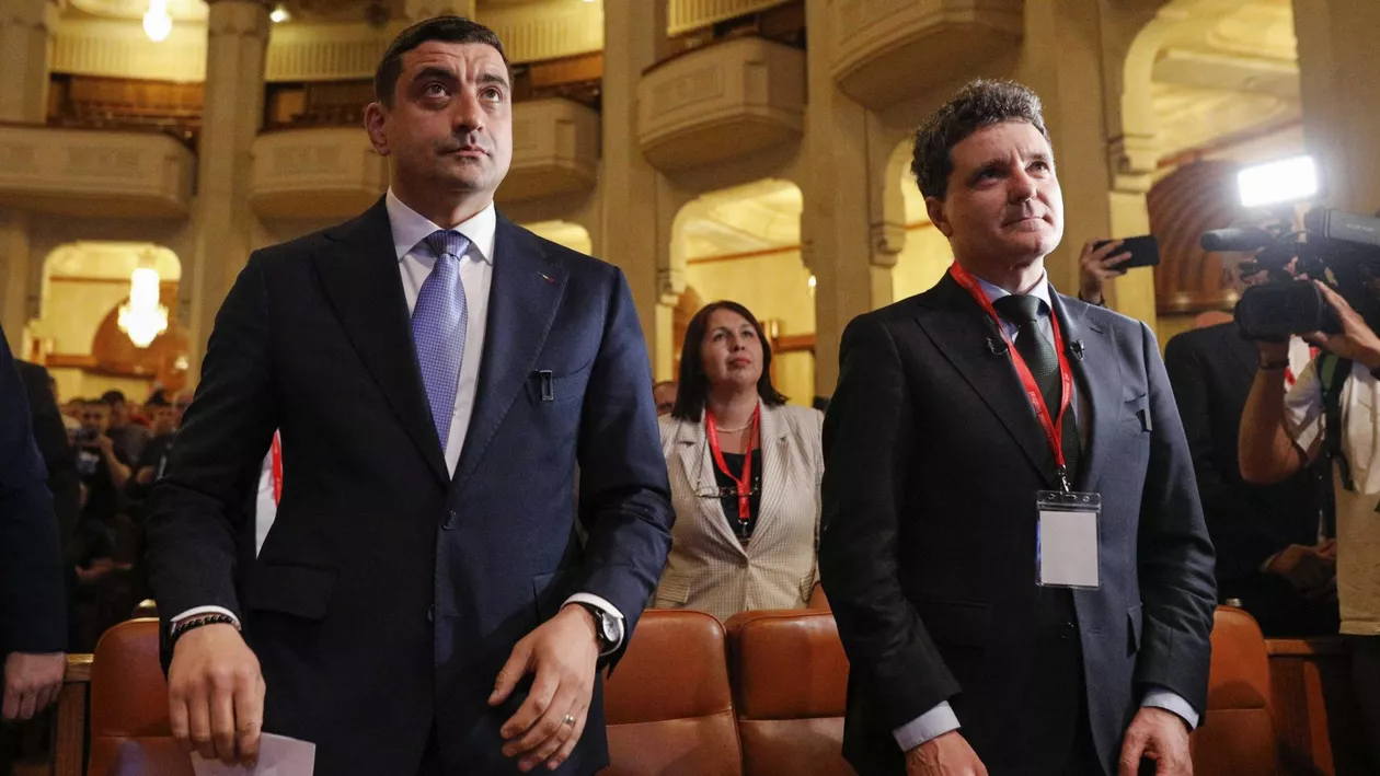 Nicușor Dan și George Simion, prima confruntare față în față la Congresul BNS. Liderul AUR: Nu trebuie continuat regimul Klaus Werner Iohannis / Nicușor Dan: România nu-și permite să vorbească în momentul ăsta de alegeri anticipate (VIDEO)