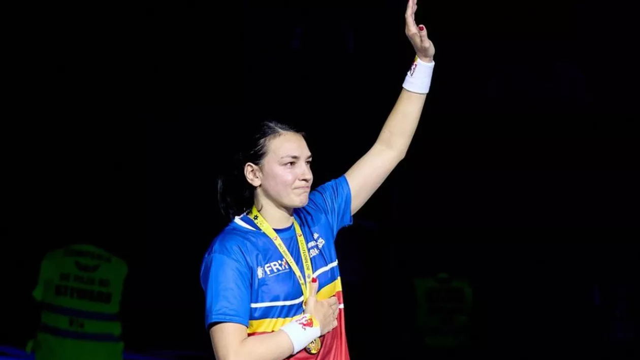 Stația STB „Gârleni” a fost redenumită „Cristina Neagu”, în semn de omagiu pentru legendara handbalistă