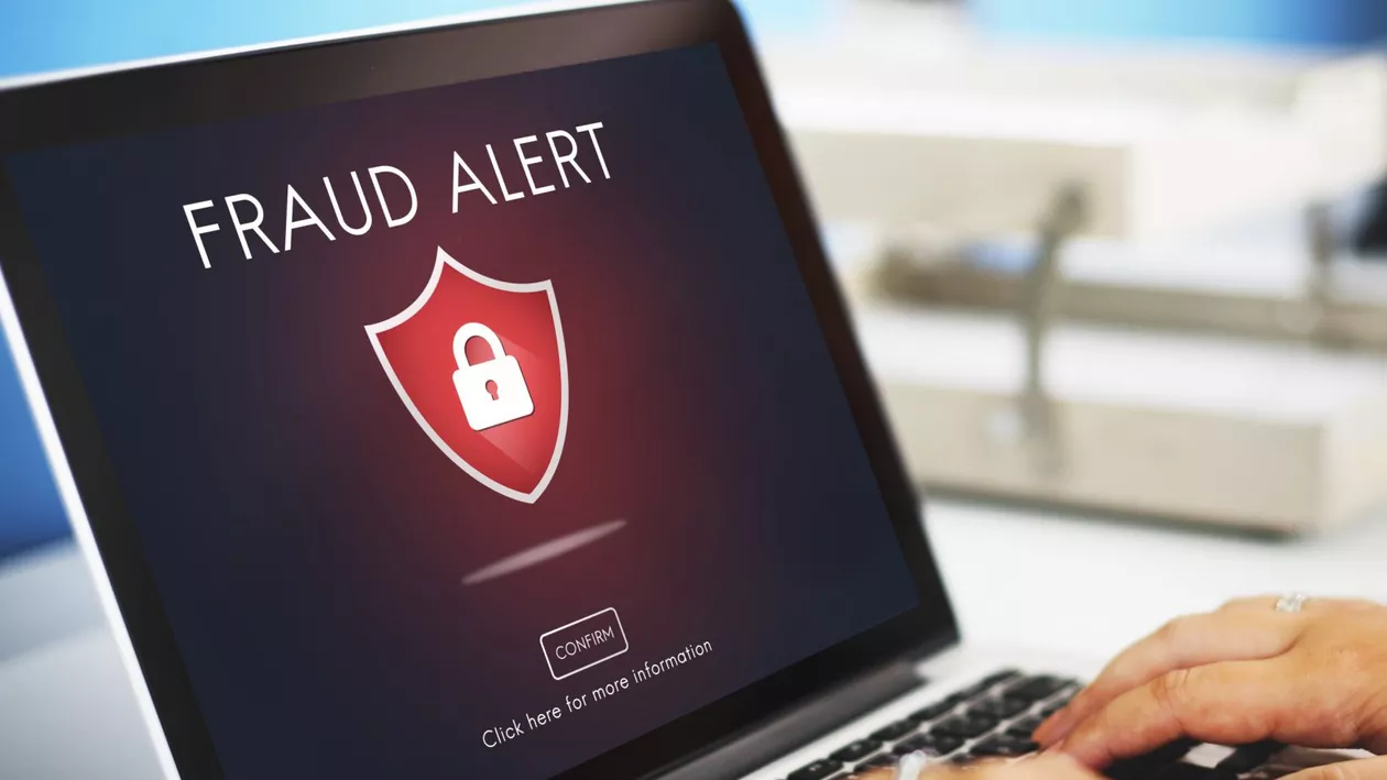 Mare atenție! A apărut o nouă tentativă de fraudă online. Cum funcționează, mai exact, înșelătoria