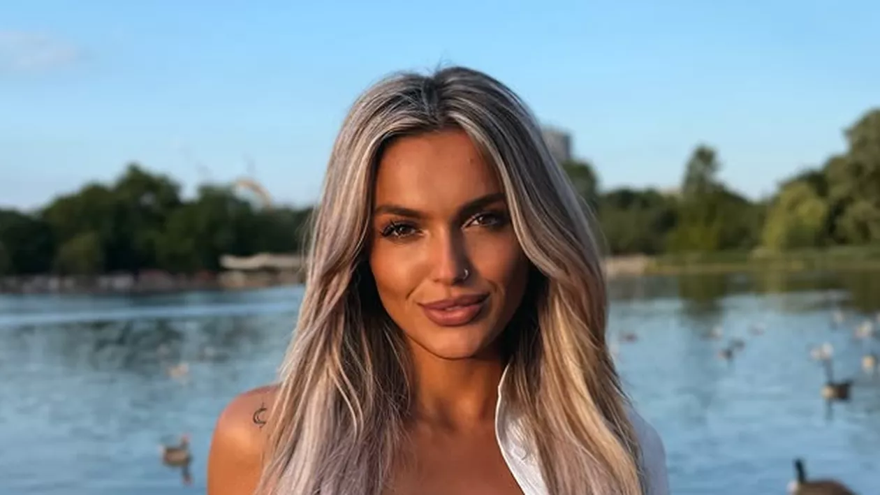 Ella de la „Insula Iubirii”, probleme medicale multiple. Cu ce se confruntă concurenta