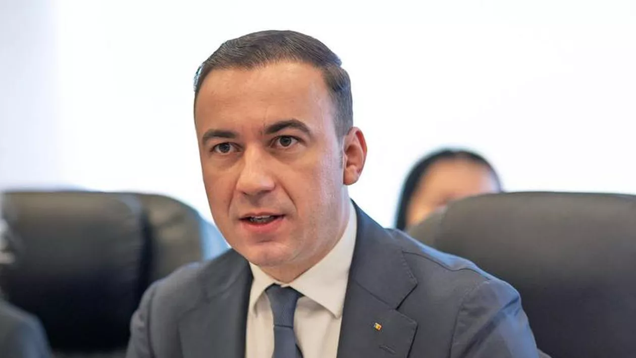 Ivan: „Al doilea pachet de măsuri corectează aberațiile pe care le tot vedem. Trebuie să tăiem cheltuielile inutile ale statului” / Despre moțiunea depusă de AUR: „Orice abținere e un vot împotrivă” (VIDEO)