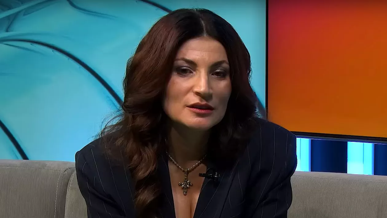 Ioana Ginghină i-a adresat o întrebare incomodă unei invitate la podcast. A vrut să știe dacă s-a iubit cu fostul ei soț