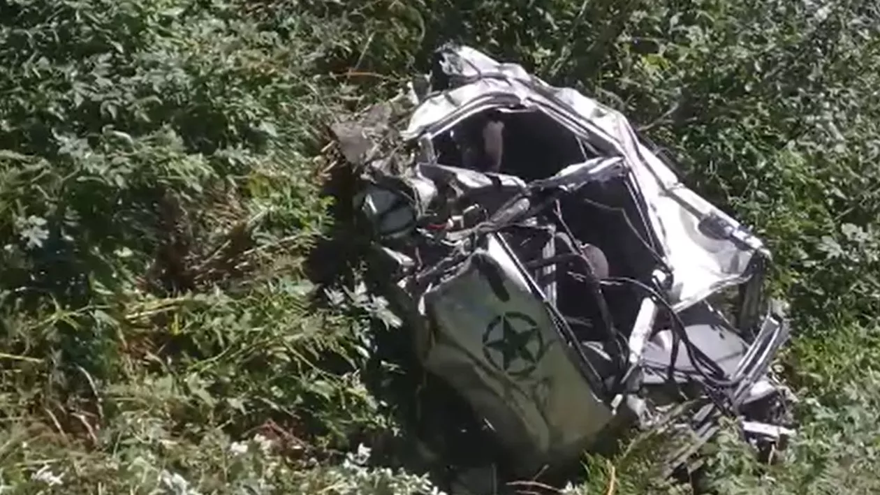 Accidentul în care au murit 4 tineri | „Șoferul ar fi încercat să vadă puterea mașinii”. S-au rostogolit circa 600 de metri. De ce au fost găsiți după 9 ore