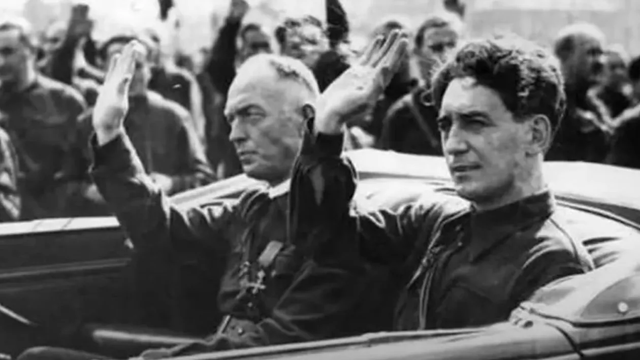 Sondaj: 35% dintre români spun că Ion Antonescu a fost un criminal de război, iar 29% că a fost un erou. Ce cred românii despre Mișcarea Legionară (FOTO)