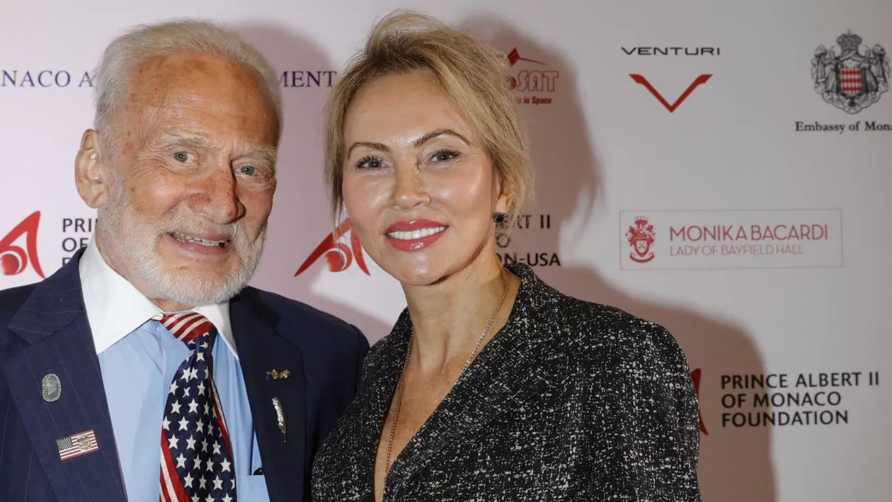 A murit românca Anca Faur, soția astronautului Buzz Aldrin. Cei doi se căsătoriseră în urmă cu doar doi ani