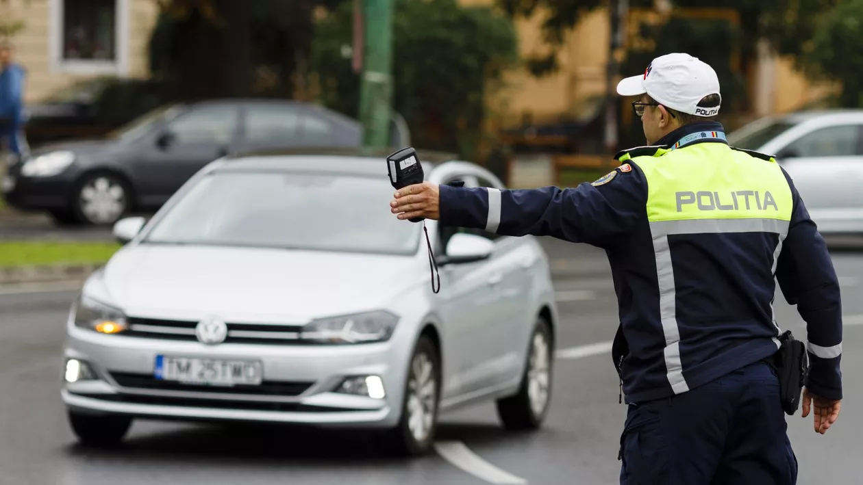 Răzbunarea l-a dus după gratii. Afacerist ieșean arestat pentru distrugerea mașinii unui polițist