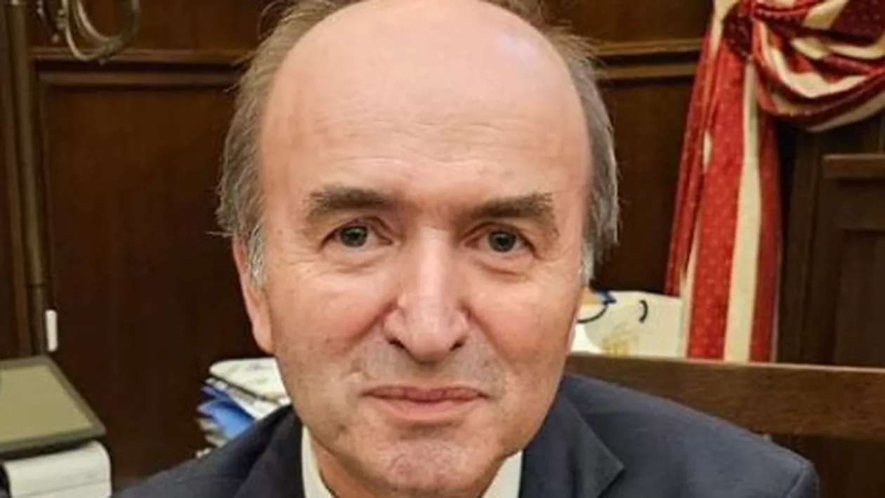 Reforma pensiilor speciale ale magistraților ar putea trece de CCR, spune Tudorel Toader