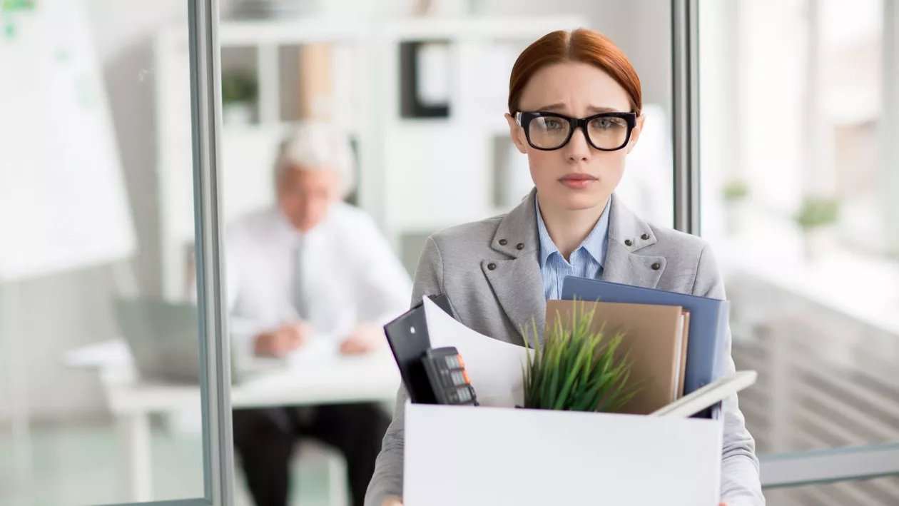 Piața muncii s-a contractat semnificativ. „2-3 luni de zile până îți găsești un job”. Domeniul cu cele mai multe posturi disponibile