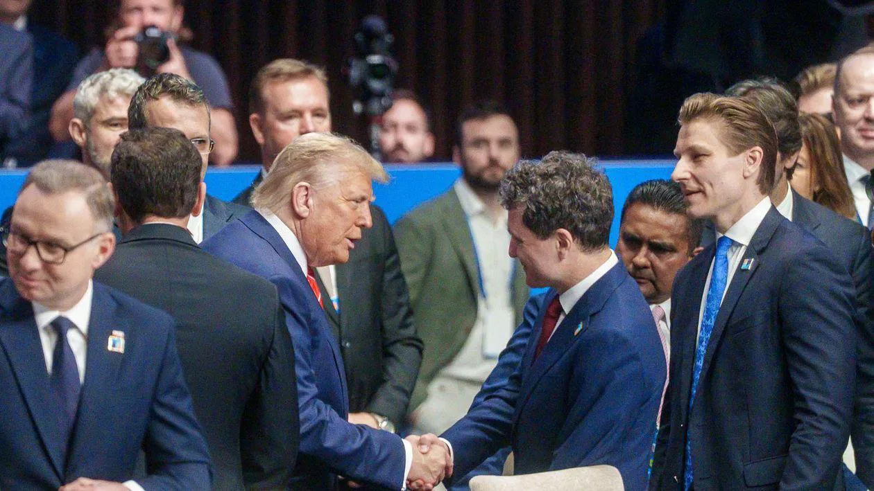 Surse: Nicușor Dan nu va merge la Davos. Cine va reprezenta România la Forumul Economic Mondial, unde va fi prezent și Donald Trump