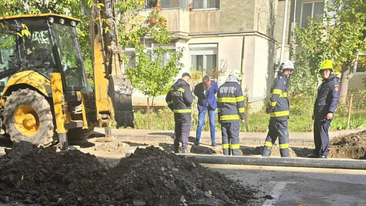 Pericol de explozie în Slatina. Conductă de gaze fisurată în urma unor lucrări publice