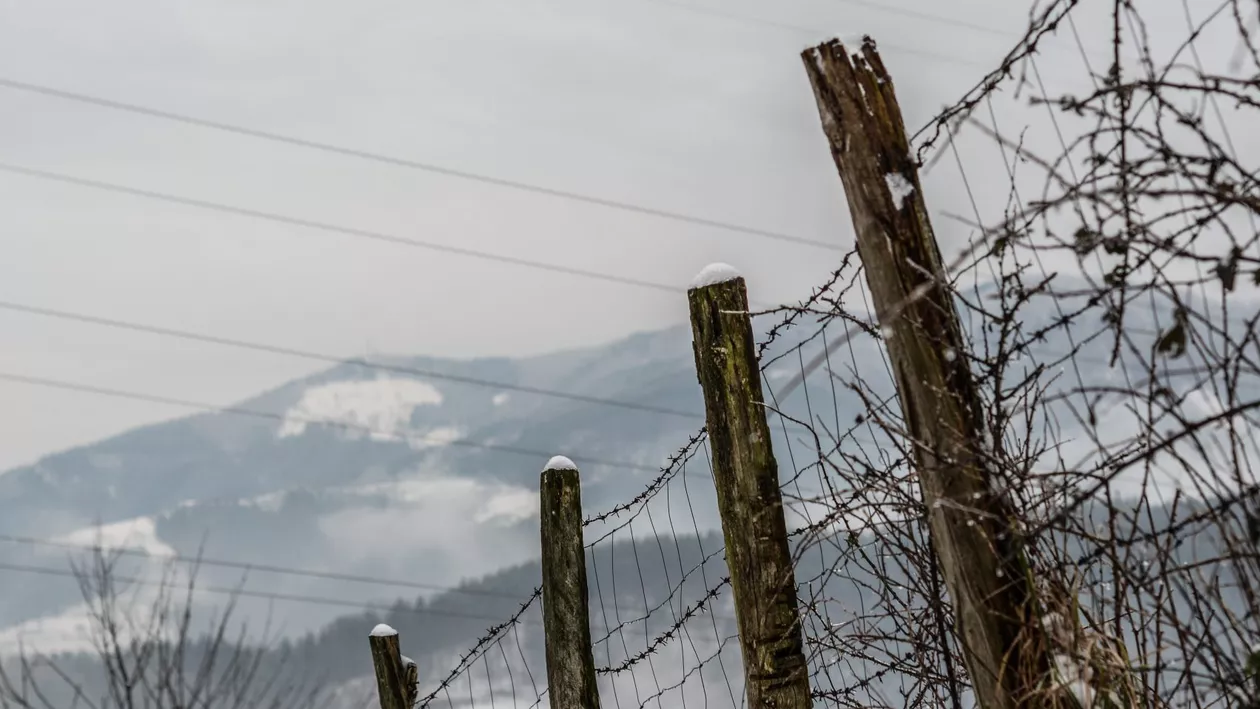 Pană majoră de curent la munte. Localități turistice fără energie electrică de aproape 24 de ore: „Este o situație de urgență”