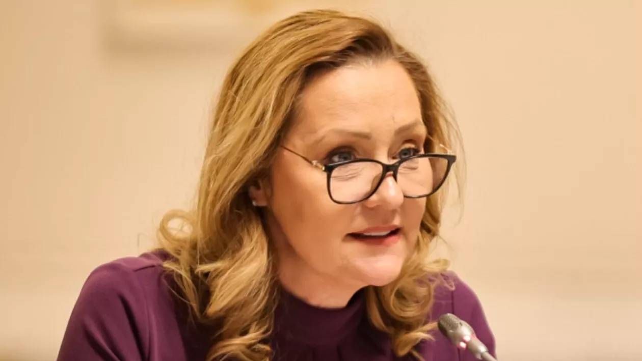 Lasconi nu își ascunde nemulțumirea față de guvernul condus de Ilie Bolojan: „Este cel mai rău guvern din istoria României din ultimii 35 de ani”