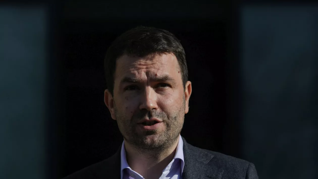 Drulă, dezvăluiri din mandatul de la Transporturi: „Uite, nu vreau să te expui tu personal, că ăștia-s mafioți, spui că e nebunul ăla de Drulă în spate”