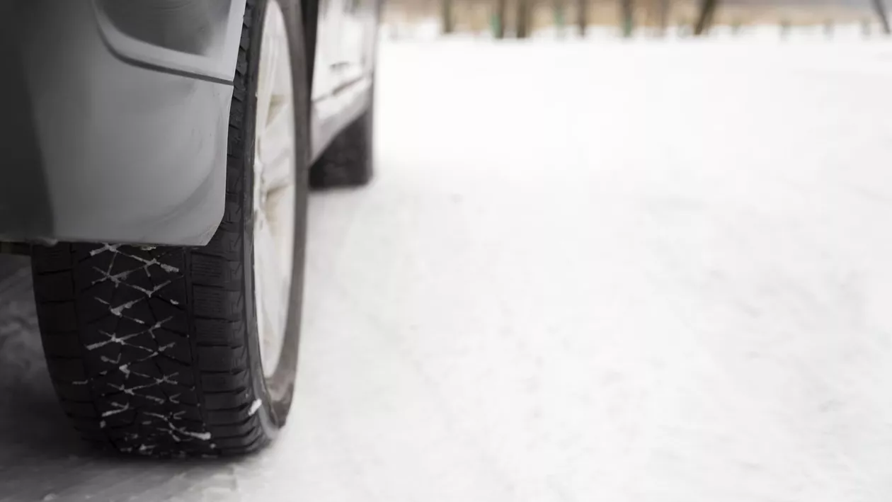 O primărie a fost amendată pentru nerespectarea deszăpezirii străzilor. Iată despre ce este vorba și cât a fost sancțiunea