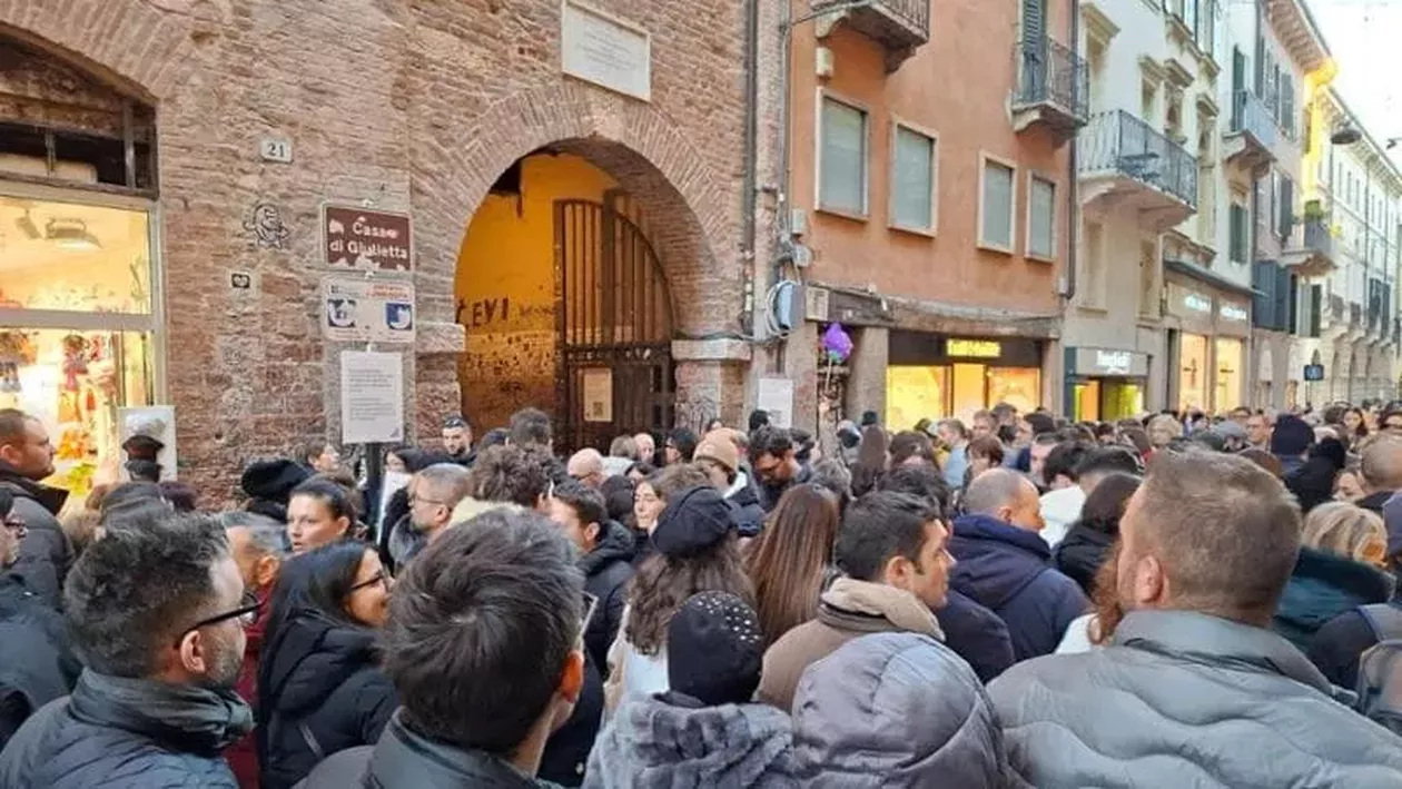 Un oraș din Italia introduce „taxa îndrăgostiților”. Cât costă să vizitezi unul dintre cele mai romantice locuri din lume