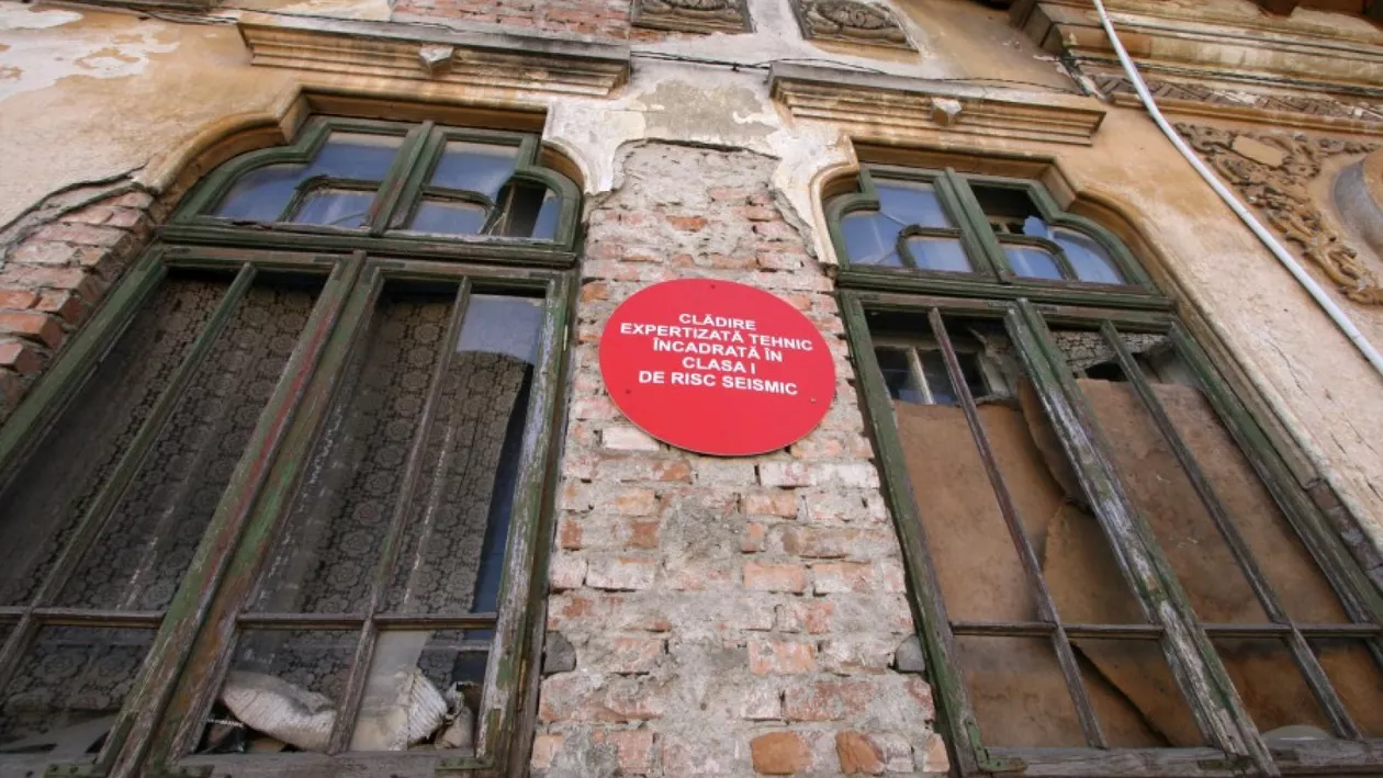 Noi obligații pentru proprietarii clădirilor cu risc seismic. Măsurile sunt pe masa guvernului