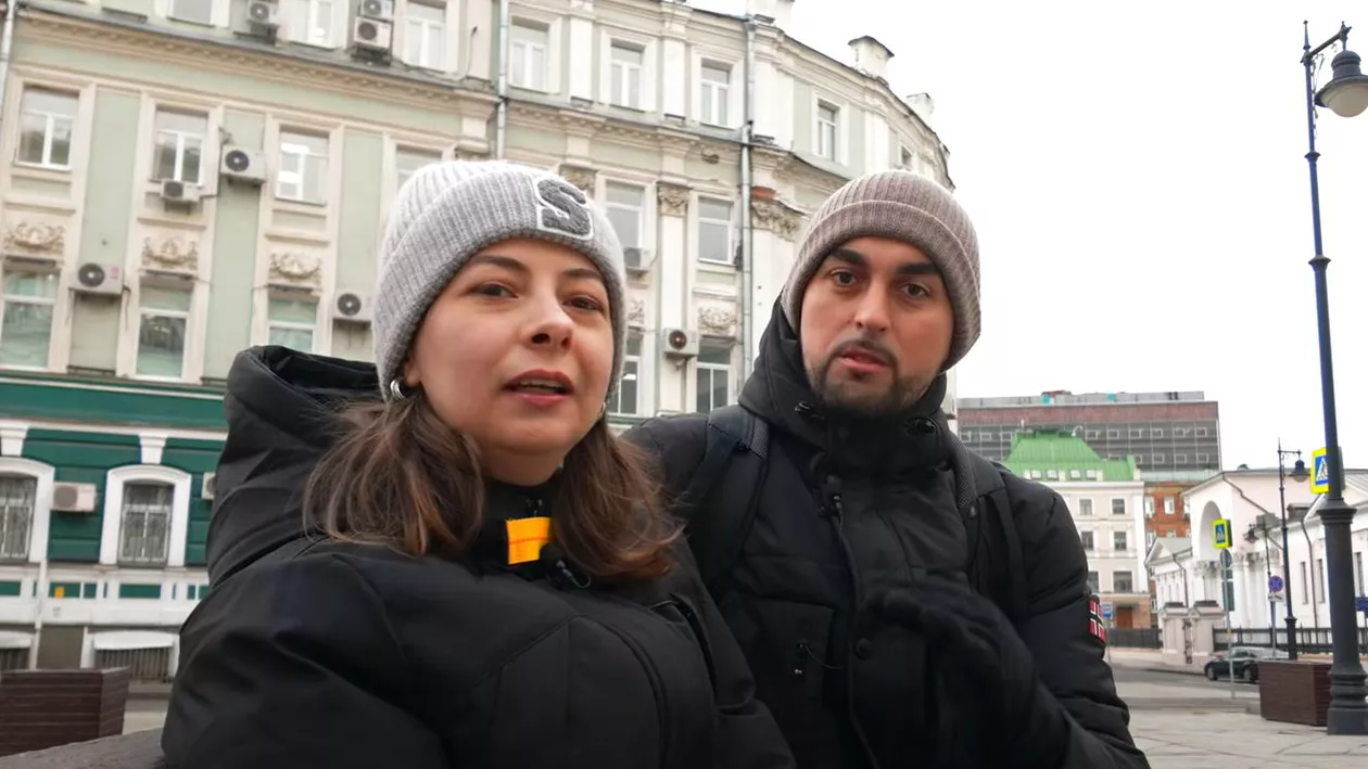 Vloggerii Cristi și Denisa, peripeții la intrarea în Rusia: „După 9 ore, am ieșit în sfârșit de la Imigrări. Am fost dezbrăcați cu totul” (VIDEO)
